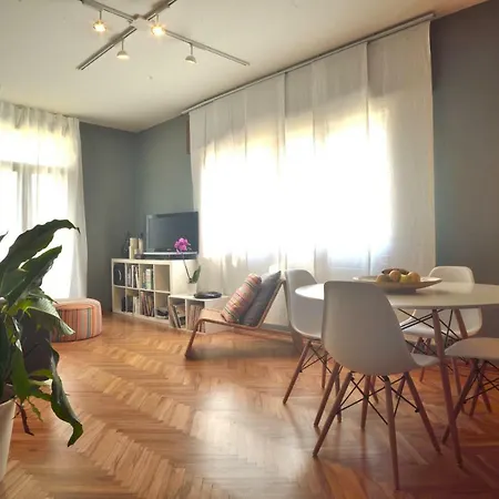 Design Flat In アパート